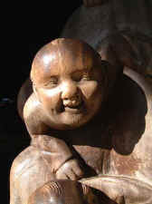 one_wooden_head.jpg (42006 bytes)