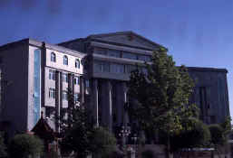 Party_building_kashgar.jpg (36001 bytes)
