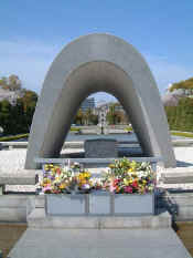 HIroshima.jpg (44882 bytes)